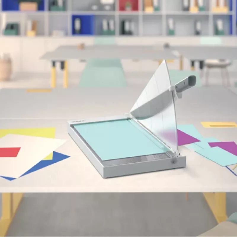 Leitz Precision Office rezačka papiera A3, 15 listov, nehrdzavejúca oceľ, A3, 80 g/m², sklo, nehrdzavejúca oceľ, antracitová