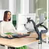Leitz Ergo úsporný držiak na dva monitory a notebook, svorka/priechodka, 18 kg, 43,2 cm (17 palcov), 81,3 cm (32 palcov), 100 x 100 mm, tmavosivý