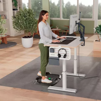 Leitz Ergo Active ergonomická protiúnavová podložka, obdĺžniková, čierna, polyuretán, Bubble, Čína, 605 x 681 mm