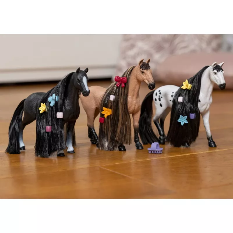 Figúrka koňa Schleich Horse Club Sofia's Beauties Quarter Horse kobyla čierna