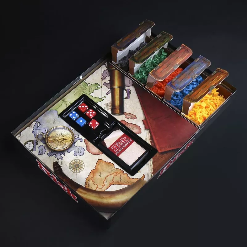 Spoločenská hra Hasbro Gaming Risk War Odporúčaný vek 10 rokov