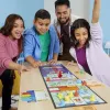 Monopoly Knockout rodinná hra, rýchle spoločenské hry pre vek 8+, 2–8 hráčov, 20 min.