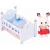 Sylvanian Families sada králika čokoládového s mláďaťom (detská postieľka), 3 roky, viacfarebná, polystyrén, plast