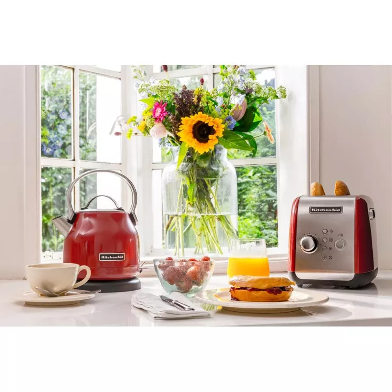 KitchenAid 5KMT221EER 7 2 plátky 1100 W červená, nerezová oceľ