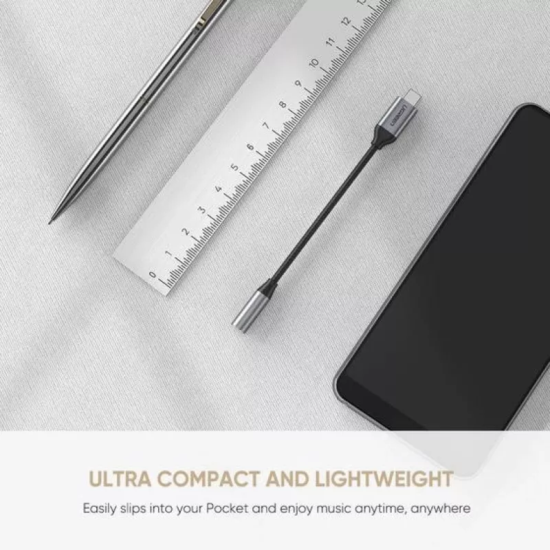 Mobilný telefónny kábel Ugreen 30632 USB-C na 3,5 mm čierny
