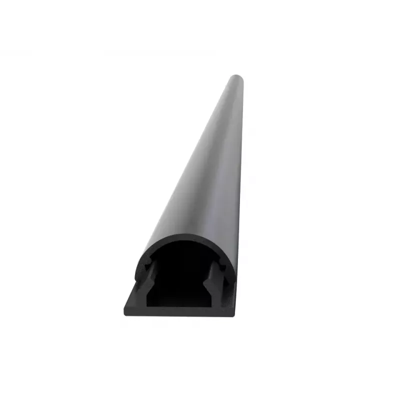 Multibrackets M univerzálny kryt na káble čierny 18 mm šírka 1600 mm dĺžka