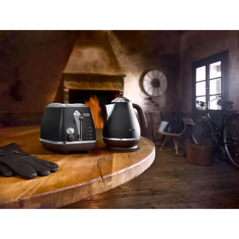 De’Longhi 2103.BK 6 2 plátky 900 W čierny