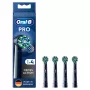 Oral-B CrossAction 4 ks čierna