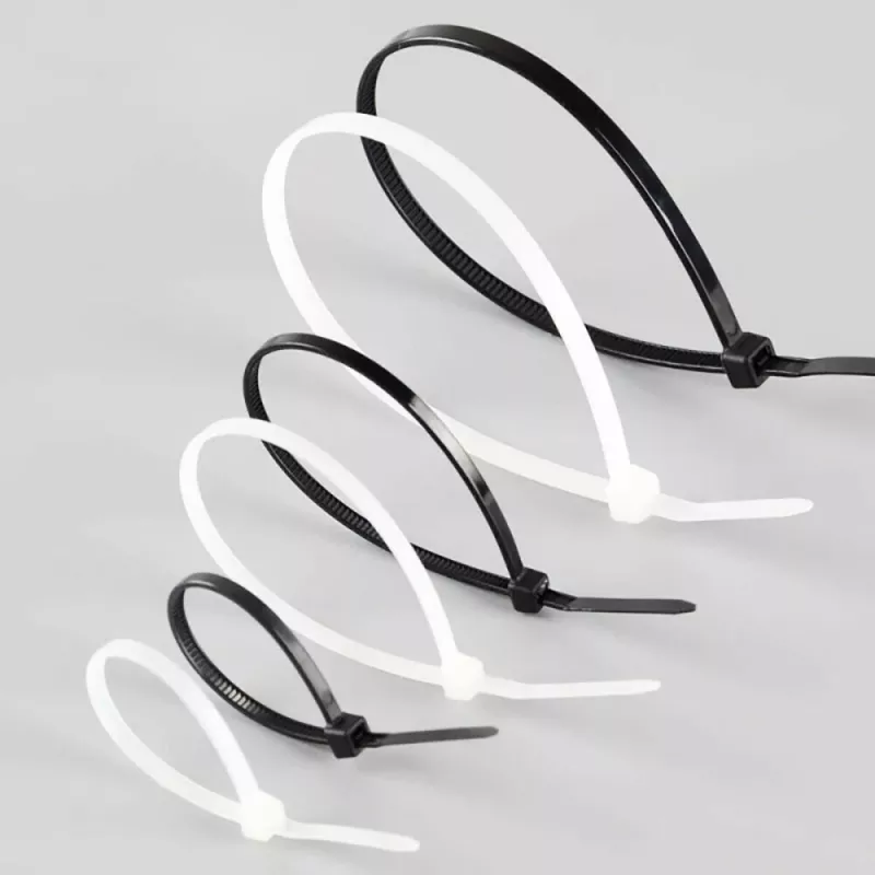 Techly ISWT-14235-BK Nylonové sťahovacie pásky, 142 x 3,5 mm, 100 ks, čierne