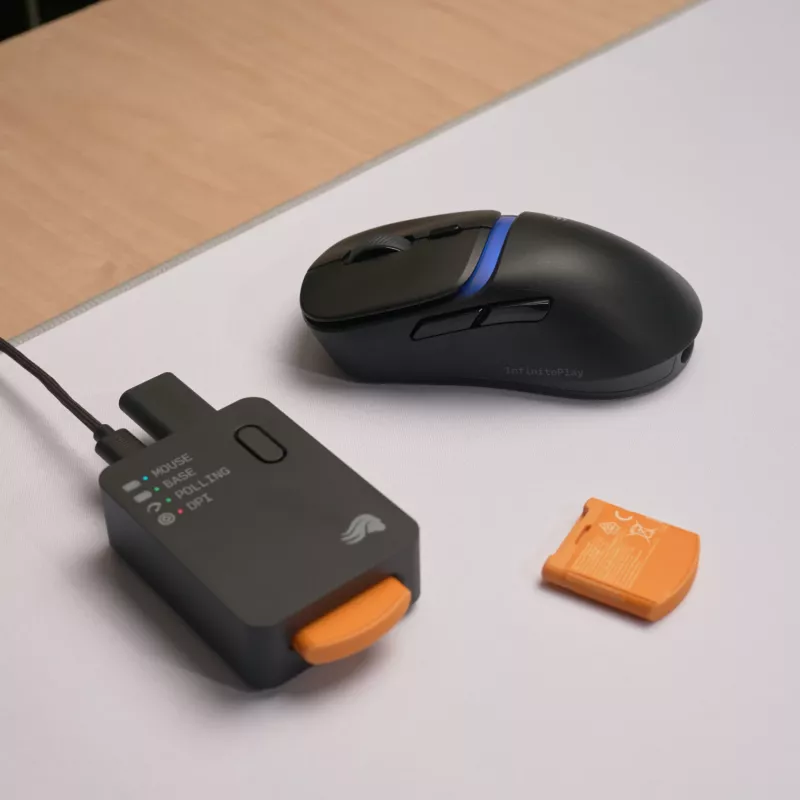 Glorious Gaming Model D3 Wireless herná myš – InfinitePlay systém vymeniteľných batérií, 8k polling, optické spínače so 130M kliknutí, ultralehká 69g, optický 30K-DPI senzor, RGB – čierna