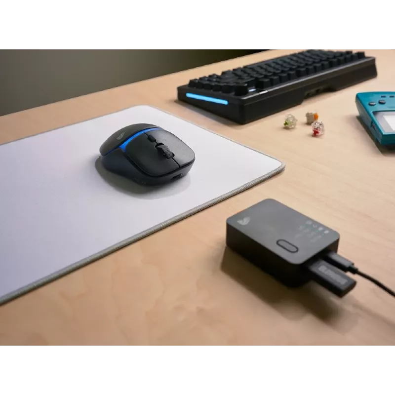 Glorious Gaming Model D3 Wireless herná myš – InfinitePlay systém vymeniteľných batérií, 8k polling, optické spínače so 130M kliknutí, ultralehká 69g, optický 30K-DPI senzor, RGB – čierna