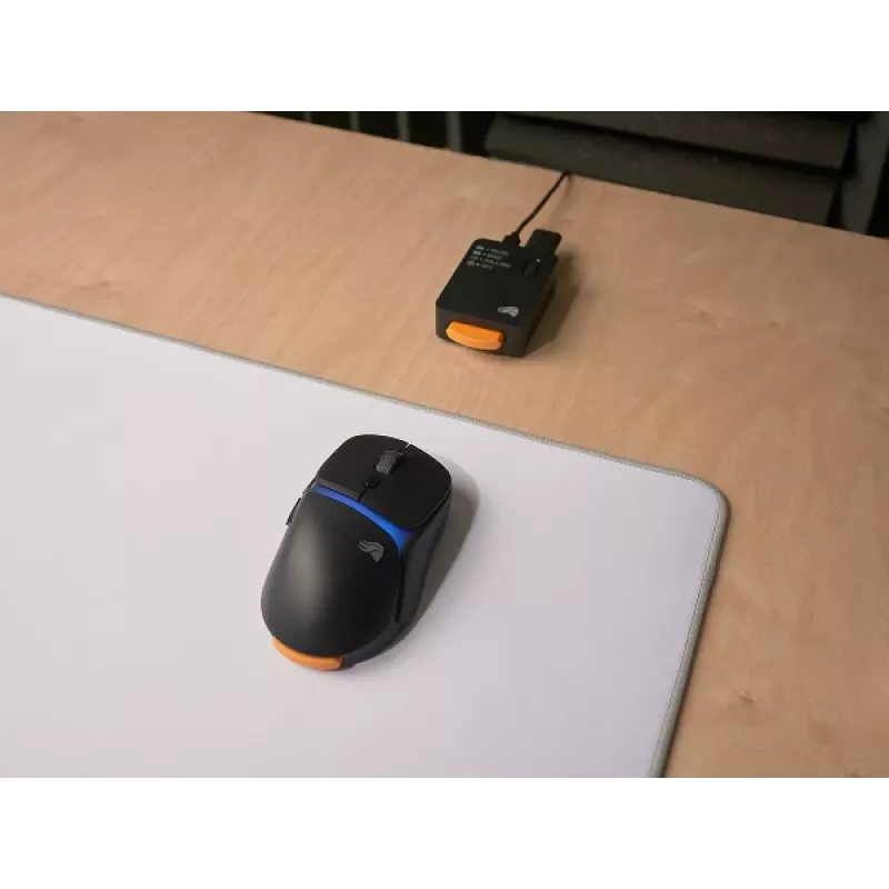 Glorious Gaming Model D3 Wireless herná myš – InfinitePlay systém vymeniteľných batérií, 8k polling, optické spínače so 130M kliknutí, ultralehká 69g, optický 30K-DPI senzor, RGB – čierna