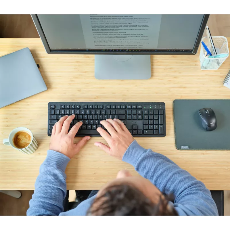 Trust TKM-360 klávesnica myš súčasťou kancelária RF bezdrôtová QWERTY US English čierna