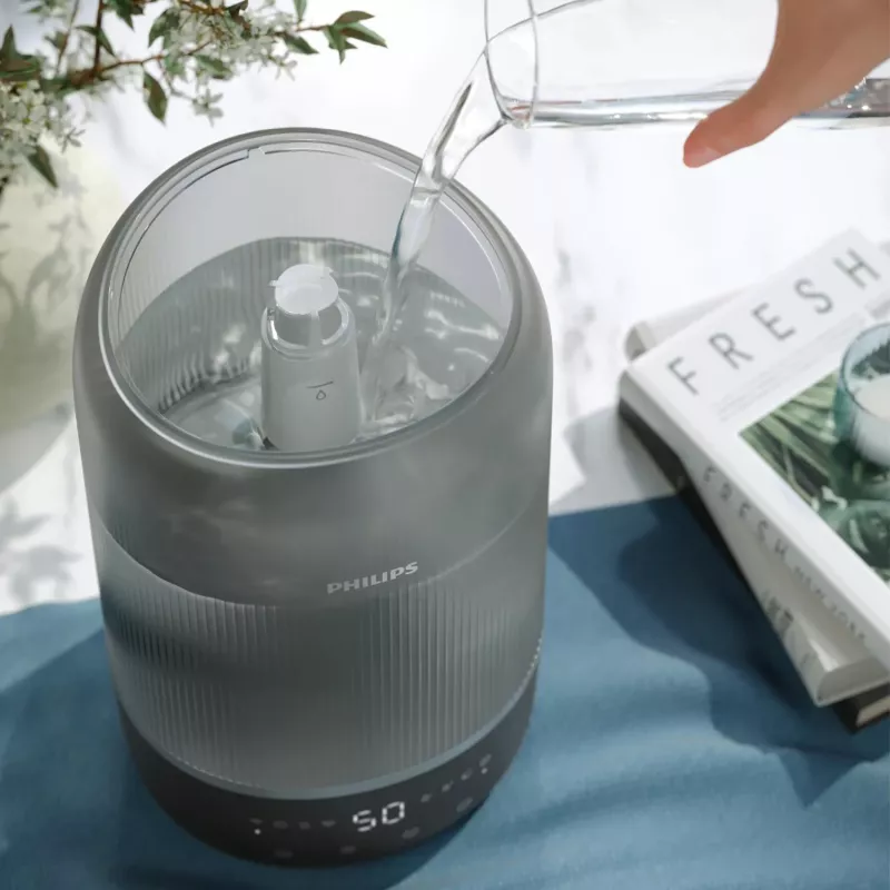 Ultrazvukový zvlhčovač vzduchu Philips HU1510/03 3L čierny 19,6W