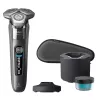 Elektrický holiaci strojček Philips SHAVER Series 8000 S8697/55 na mokré a suché holenie chróm