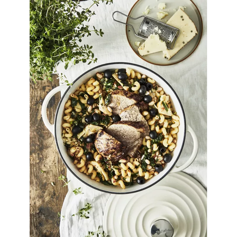 Tefal liatinová servírovacia panvica LOV E25972, okrúhla 3,8 l, 28 cm, béžová