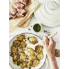 Tefal liatinová servírovacia panvica LOV E25972, okrúhla 3,8 l, 28 cm, béžová