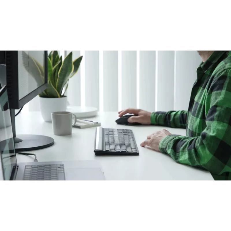Targus EcoSmart AKB868UK klávesnica univerzálna Bluetooth QWERTY UK English čierna