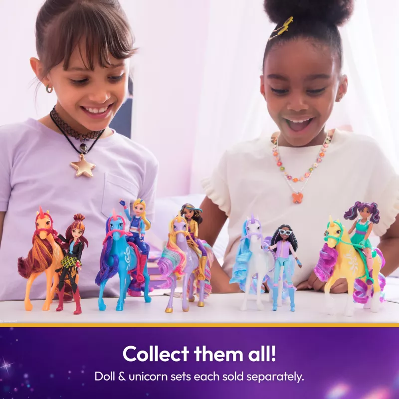 Unicorn Academy, Magic Unleashed Adventure Pack, nápad na veľkonočný darček, obsahuje bábiky Sophia, Ava, Ravenzella, jednorožce Wildstar, Leaf a ďalšie