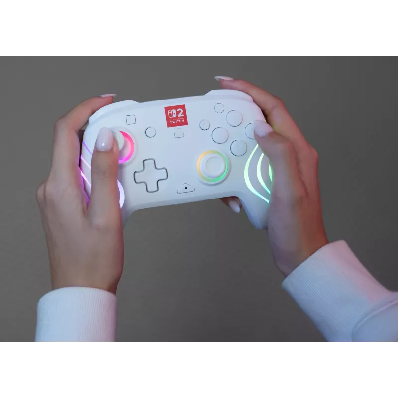 Bezdrôtový RGB herný ovládač Turtle Beach Afterglow Wave White pre Nintendo Switch 2, Bluetooth/USB-C, integrovaná batéria 20 h, 3 m kábel