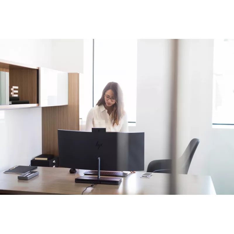 HP Wireless Premium klávesnica full-size čierna RF bezdrôtová membránová