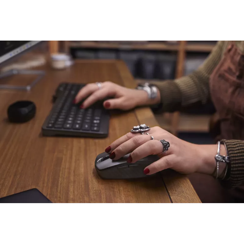HP 460 multi-device Bluetooth klávesnica