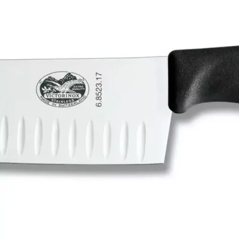 Santoku nôž Victorinox SwissClassic 6.8523