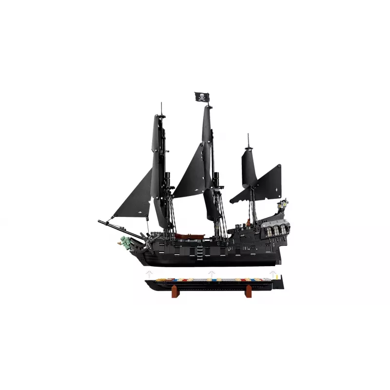 LEGO ICONS 10365 Pirátska loď kapitána Jacka Sparrowa