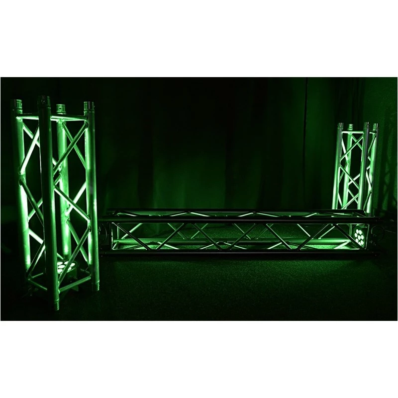 LIGHT4ME PENTA PAR 8x12W MKII RGBWA- RGB LED reflektor
