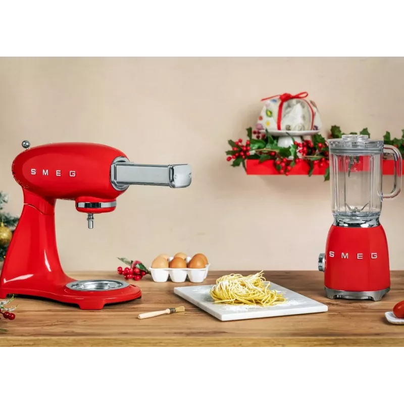 Smeg BLF03RDEU mixér pastelovo červený