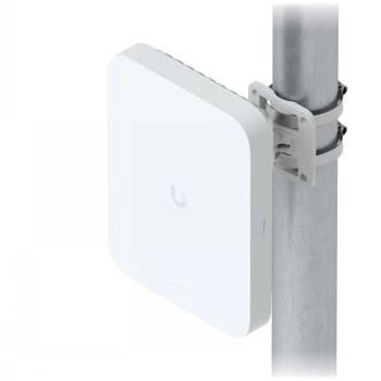 Ubiquiti UniFi 5G Max Outdoor 5G DL do 3,6 Gbit/s, 4G DL do 1,6 Gbit/s, 1x 2.5G LAN, IPX6 ochrana proti poveternostným vplyvom