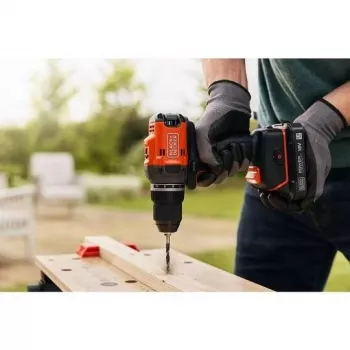 Black & Decker BLD682XN-XJ akumulátorový vŕtací skrutkovač