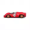 Model superauta Bburago Ferrari 330 P4 Daytona, predmontovaný v mierke 1:24