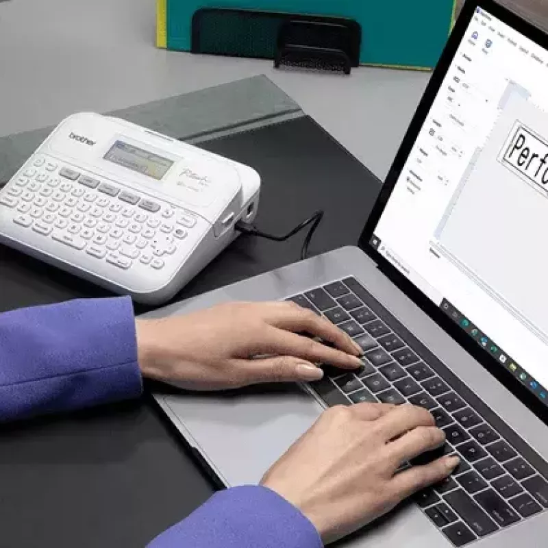 Brother PT-D410 tlačiareň etikiet termotransferová 180 x 180 DPI 20 mm/s káblová TZe QWERTY