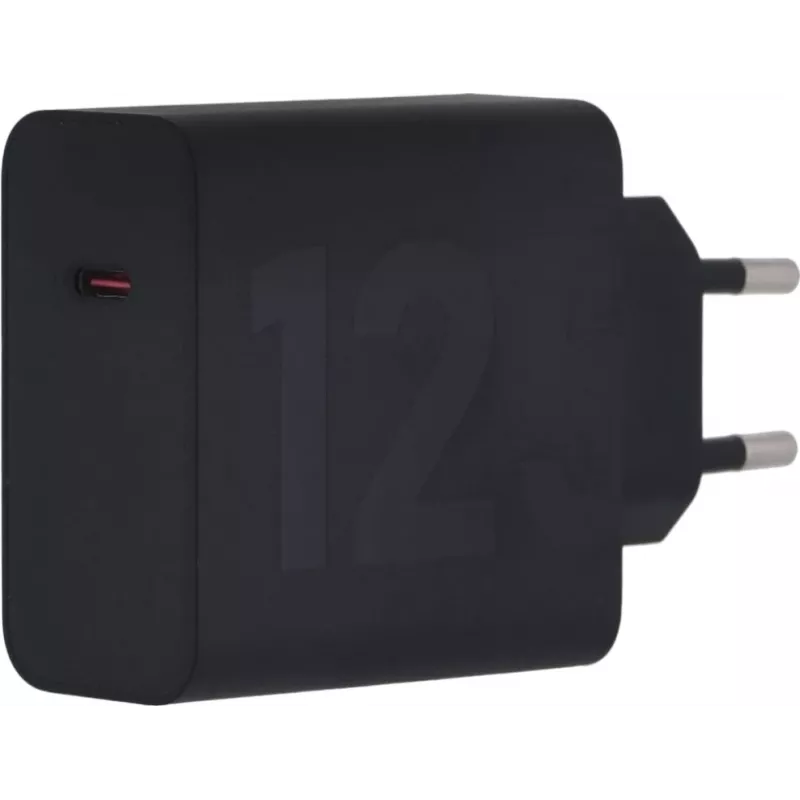 Nabíjačka na mobilné zariadenia Motorola SJMC1252 univerzálna čierna AC interiérová USB Type-C 1m