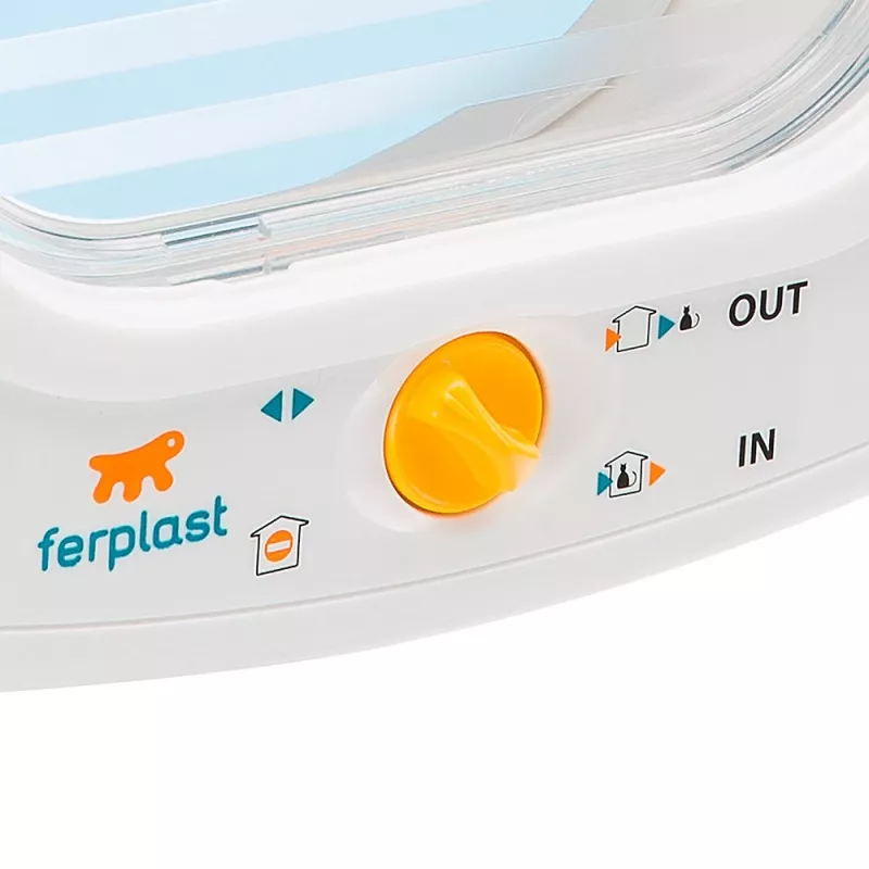 FERPLAST Swing 9 - dvierka pre stredne veľké psy a veľké mačky, biele