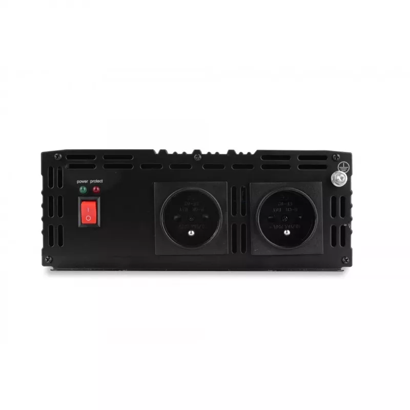 Napäťový menič Volt SINUS 5000 12V na 230V (trvalý výkon 2500W, špičkový výkon 5000W)