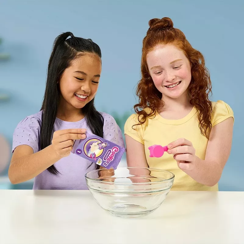 Kreatívna sada Cobi Cookeez Makery – pečené sušienky, DIY zdobenie sušienok a hracia sada