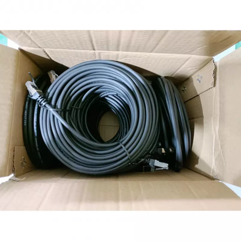 Equip 635594 Sada patch káblov Cat.6 S/FTP LSZH, RJ-45, 5 m, čierna, 30 ks