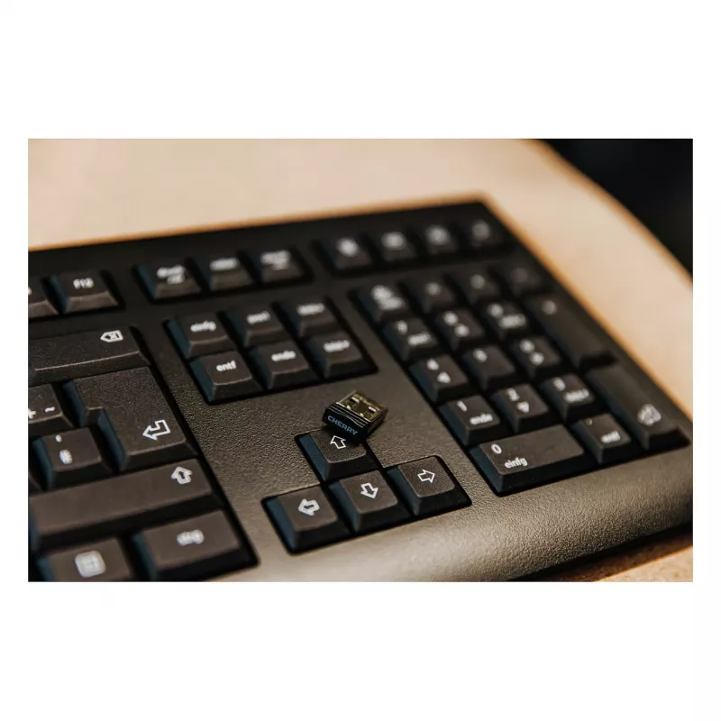 Cherry KW 3000 univerzálna RF bezdrôtová QWERTY portugalská čierna
