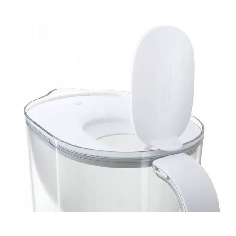 Kanvica na filtrovanie vody BRITA Style Essential XL s MAXTRA PRO Pure Performance kazetami (3) — biela