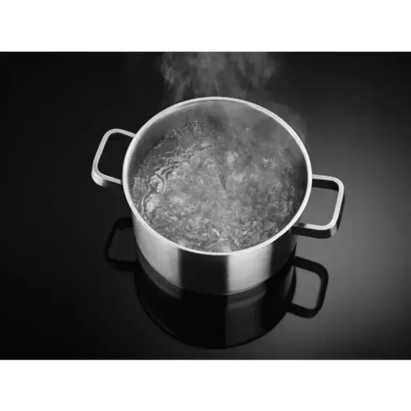 Vstavaná indukčná varná doska Electrolux EIT61443B, 4 zóny, dotykové ovládanie