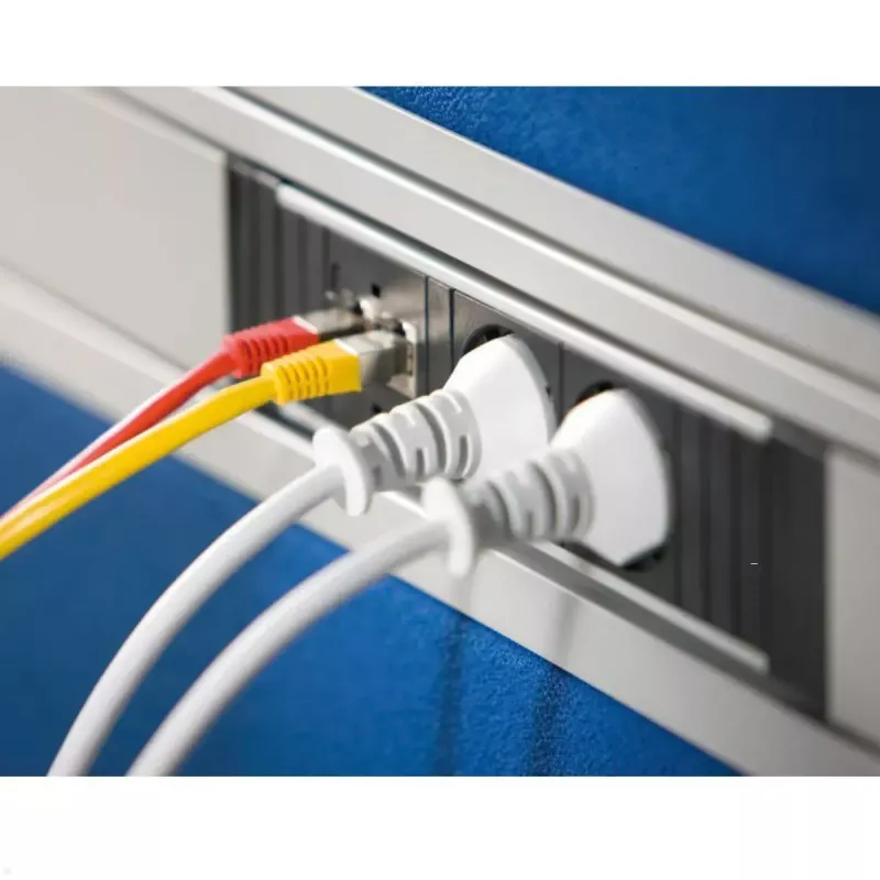 Zásuvková lišta Bachmann STEP ALU 1x USB 1x Custom modul 2x zásuvka