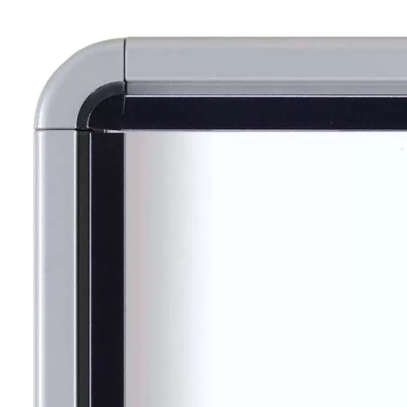 Nobo Premium Plus magnetická uzamykateľná vonkajšia informačná tabuľa 8xA4
