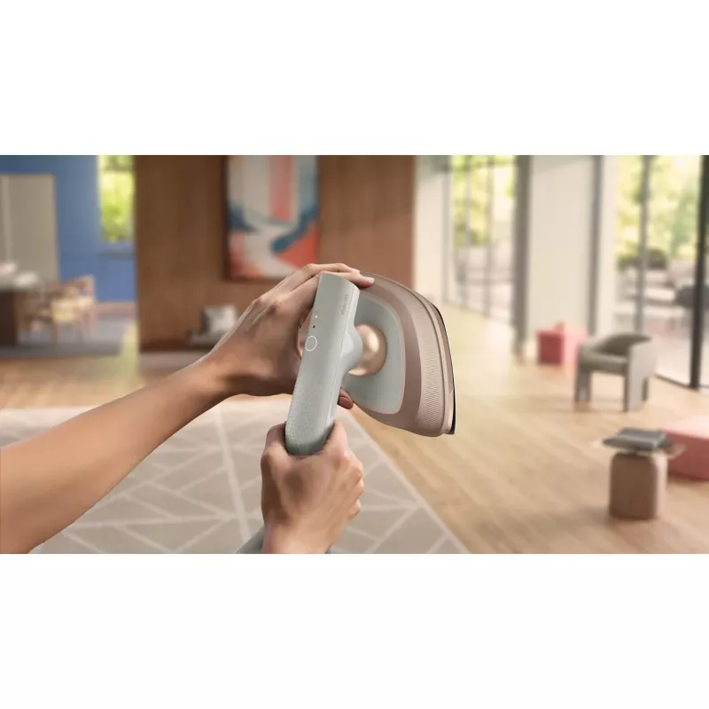 Philips GC213/10 parná žehlička 1800 W s parným rázom 90 g/min, 2,5 m kábel, vrátane StyleMat