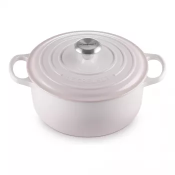 Le Creuset Signature Liatinový okrúhly hrniec 24 cm shell pink