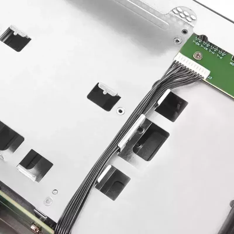 HDD puzdro Silverstone RM22-308 2,5/3,5 palca 10 diskov čierna biela