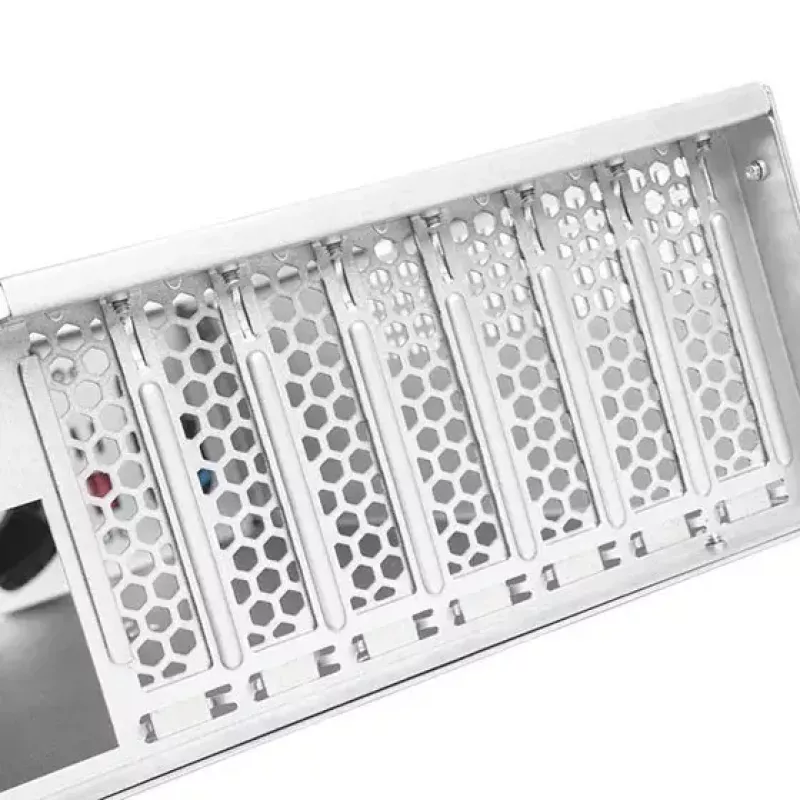 HDD puzdro Silverstone RM22-308 2,5/3,5 palca 10 diskov čierna biela