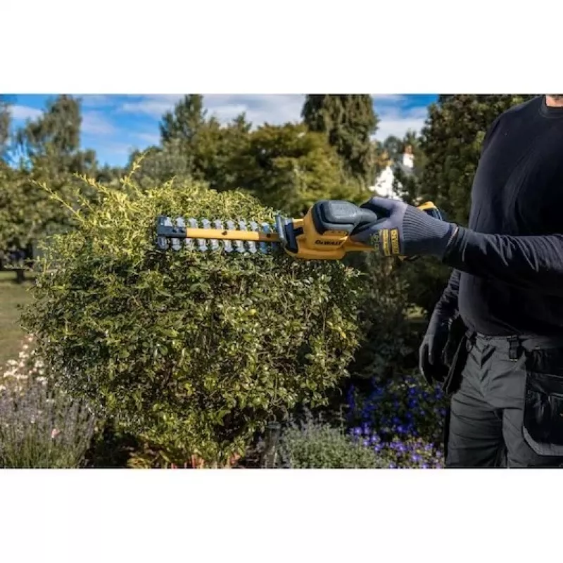 DeWalt DCMHT520N-XJ akumulátorové kompaktné nožnice na živý plot
