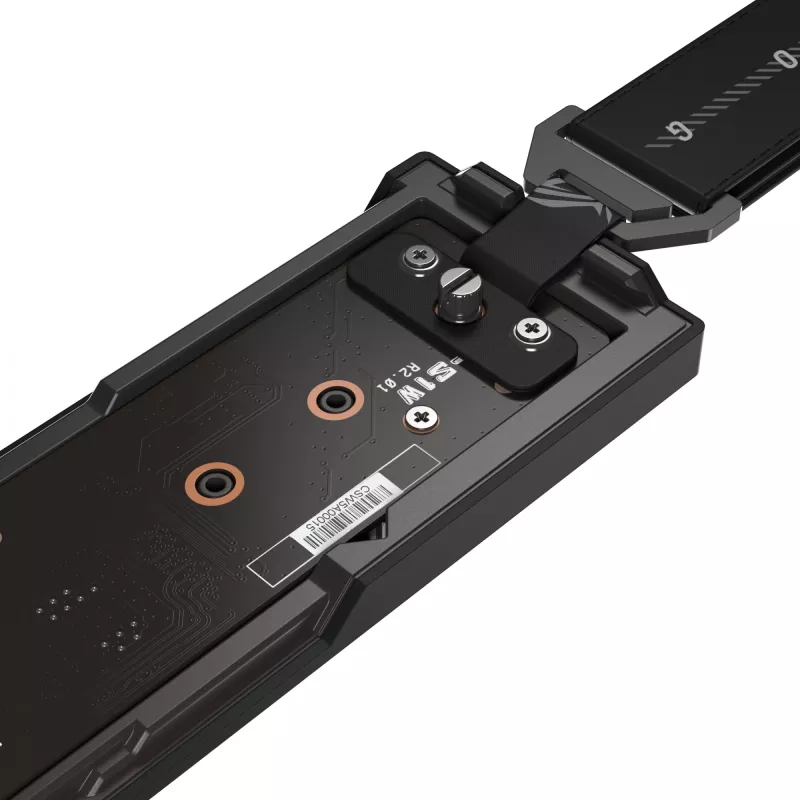Externé puzdro na SSD ASUS ROG STRIX AIOLOS USB (MPN 90DD02U0-MA9000)